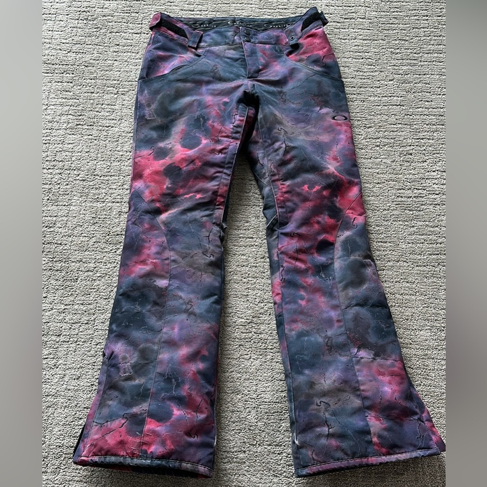 Oakley snowboarding pants sz small